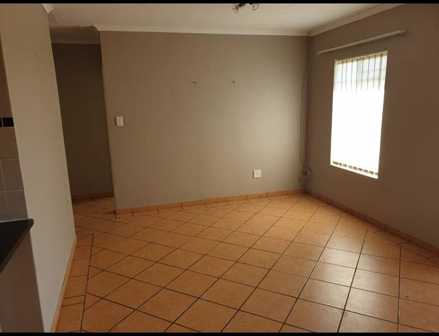 2 BEDROOM APARTMENT SOLD IN THERESAPARK